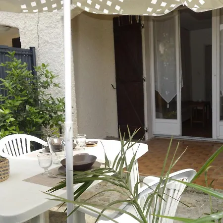 Apartment Jardins De La Mer III Saint Cyr Sur Mer Διαμέρισμα *